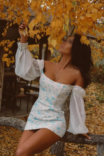 Проститутка Питера Дрянные девчонки Брюнетка c 3 размером груди у метро Парк Победы Санкт-Петербург Фото-4